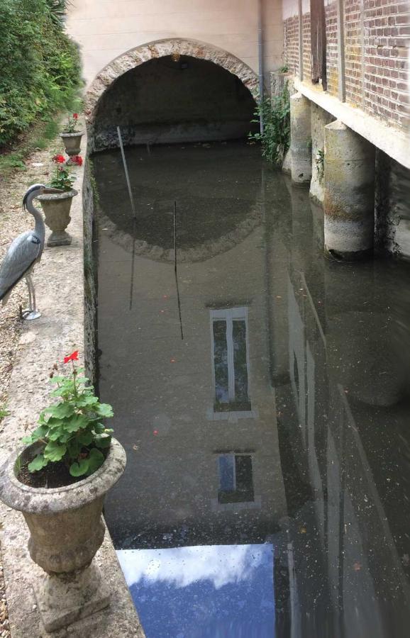 Le Moulin De Vaugien Saint-Remy-les-Chevreuse Exterior foto